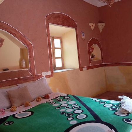 Kasbah Tifaoute Ait Ben Haddou Bed & Breakfast Exterior photo